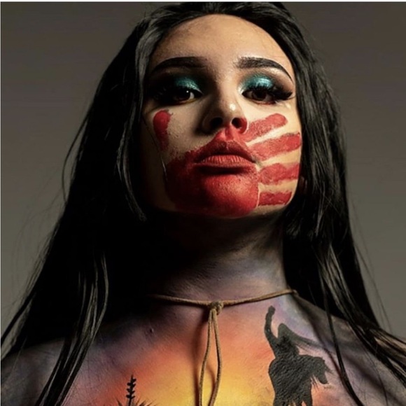 Meet your Posher, Terri - Picture 1 of 2